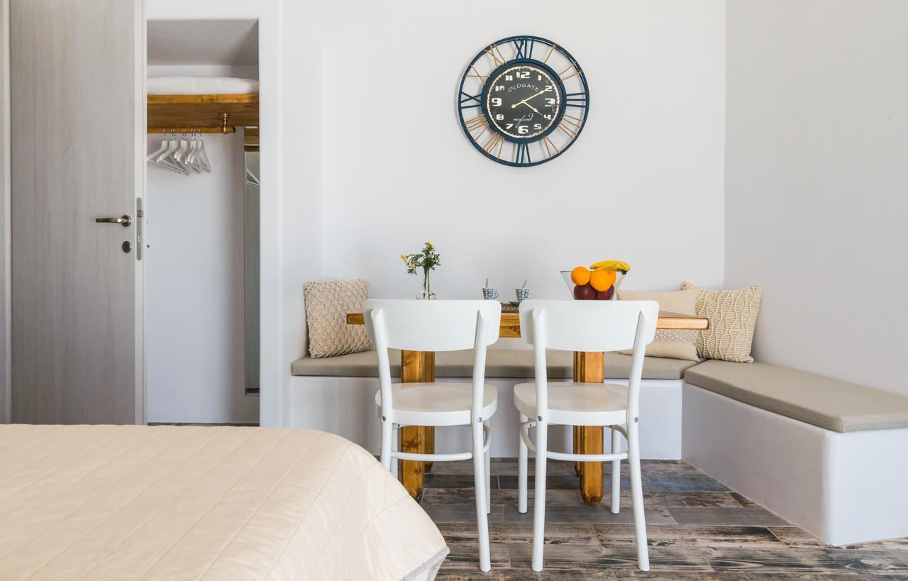 Giannoulis Hotel Adamantas  Exterior photo
